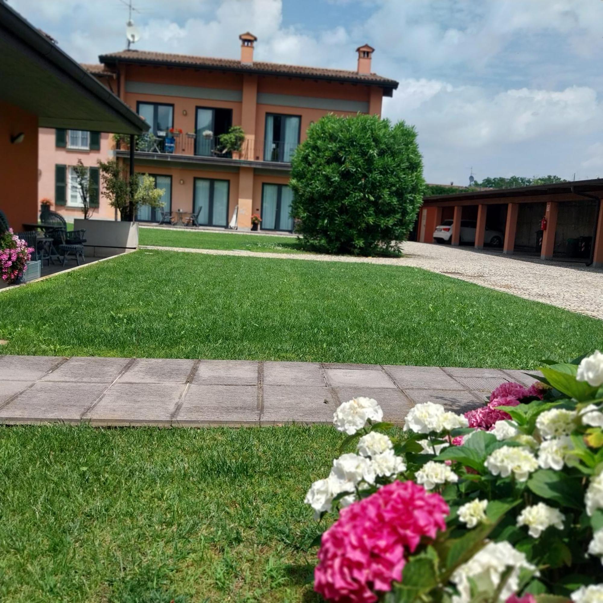 Appartamento Franciacorta Cazzago San Martino Exterior photo